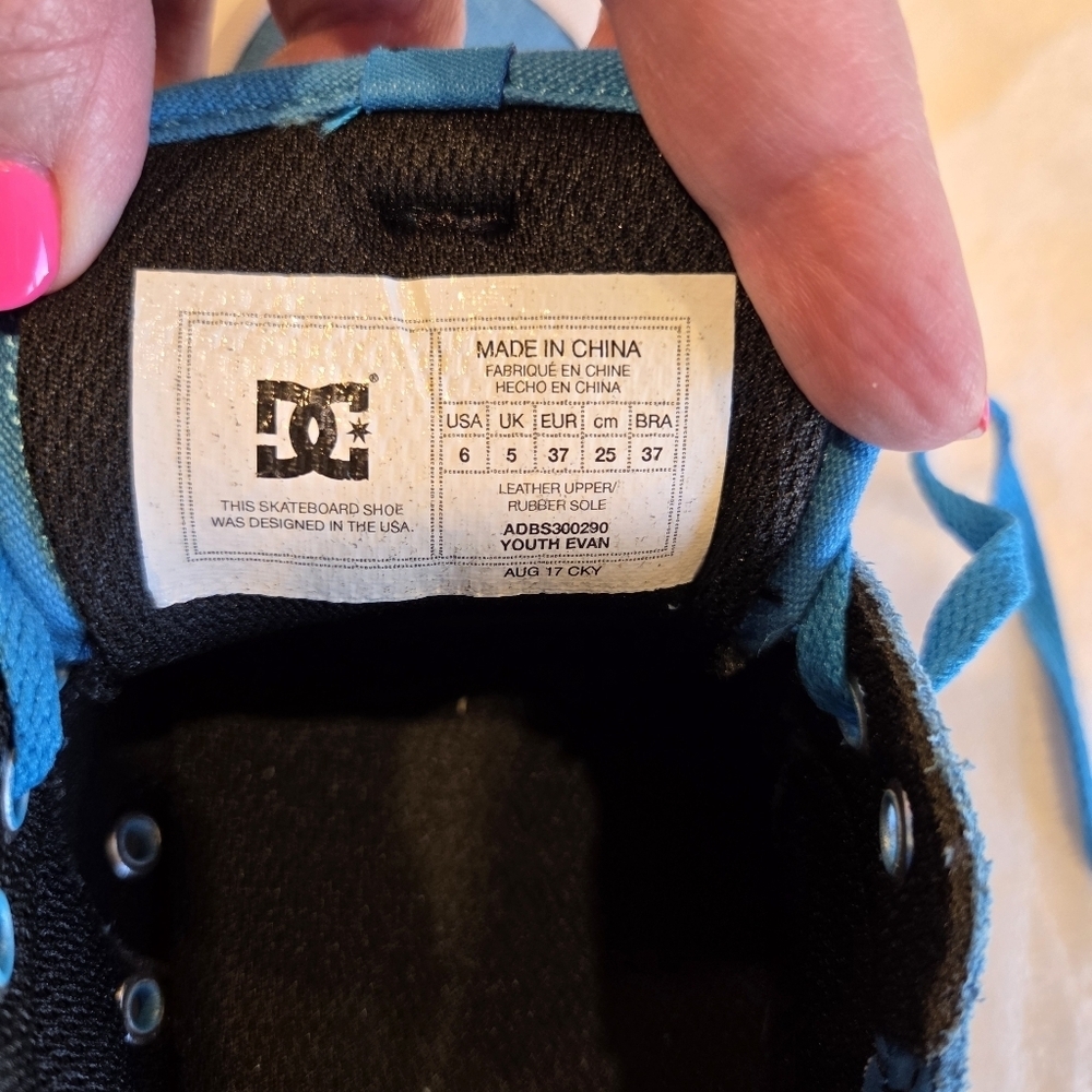 DC Youths Evan Boys Aqua Blue Leather Skateboard Shoes Sneakers Sz 6 Eu 37 Low - Picture 4 of 14